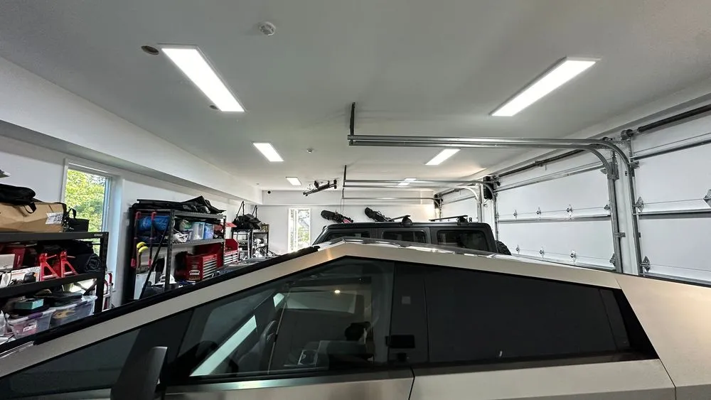 Slide of Otto Electrician