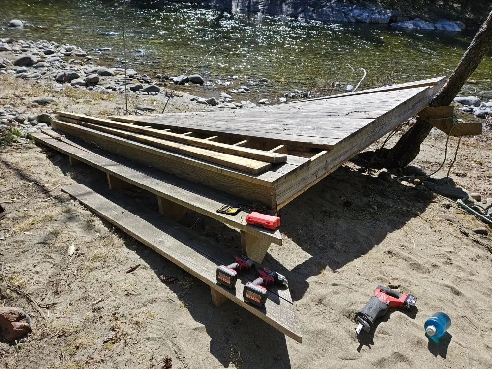 Emergency outlet and switch repair experts serving East Central Franklin, ME - Out Of A Jam Handyman