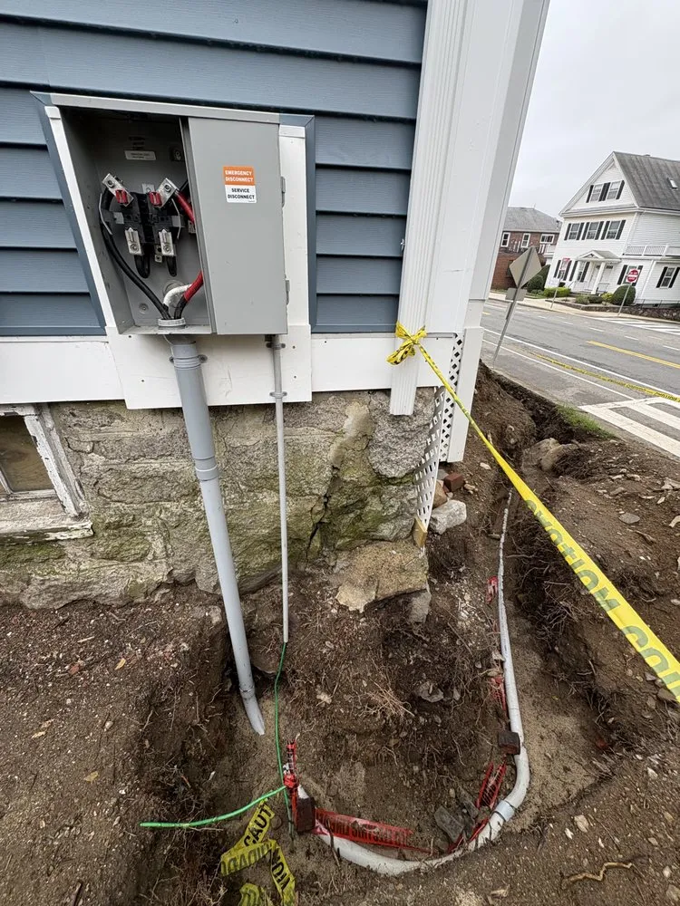 Slide of Outliver Electric