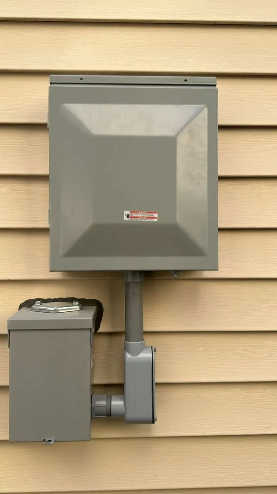 Slide of Outliver Electric