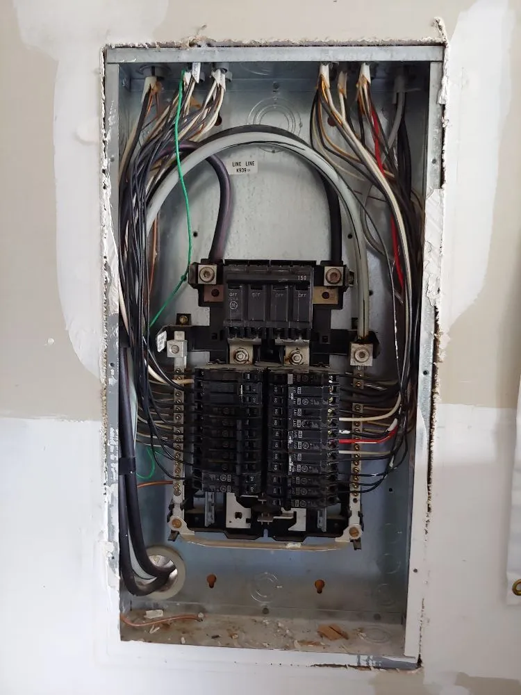 Trusted electrician providing lighting installation in ,