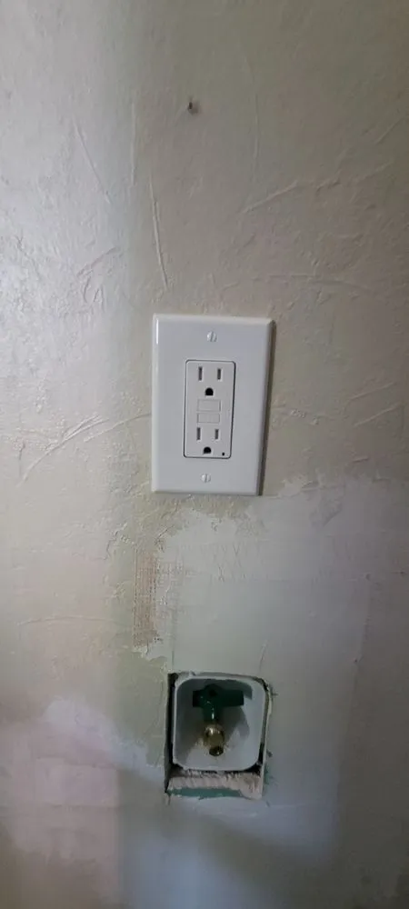 Trusted emergency electrical service service in Old Rvr Wnfre, TX - Over Amp'd Electric