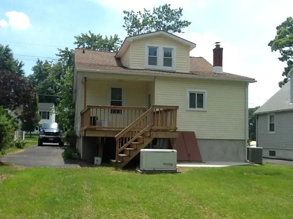 Licensed electrician providing outlet and switch repair in Baldwin, MD - Overlea Electric Service