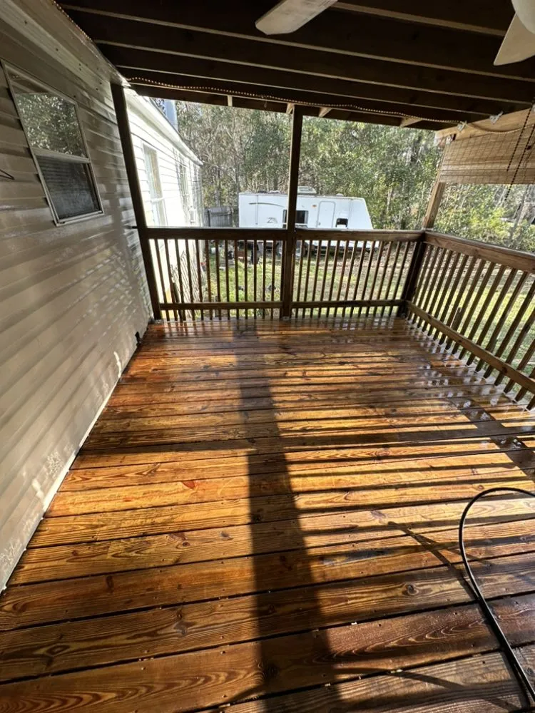 Slide of Overly Handy