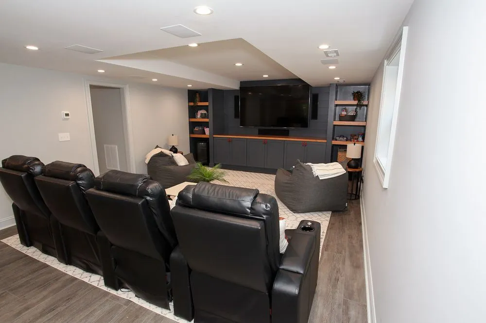 Slide of Owners Choice Construction