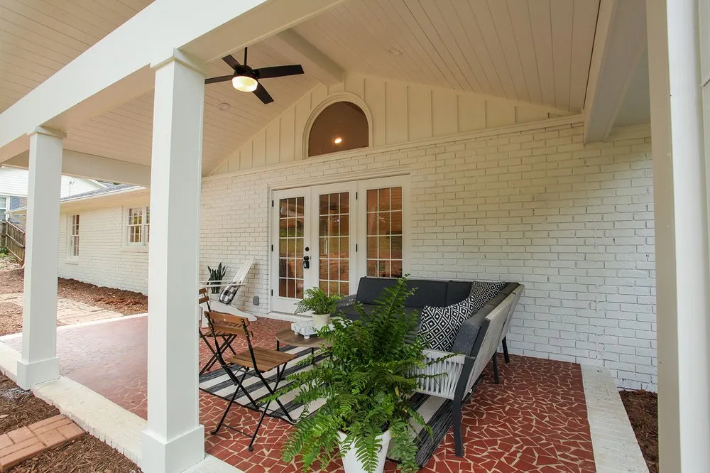 Slide of Owners Choice Construction