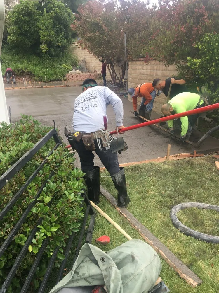 Slide of Oz Electric