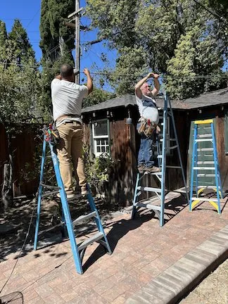 Slide of Oz Electric