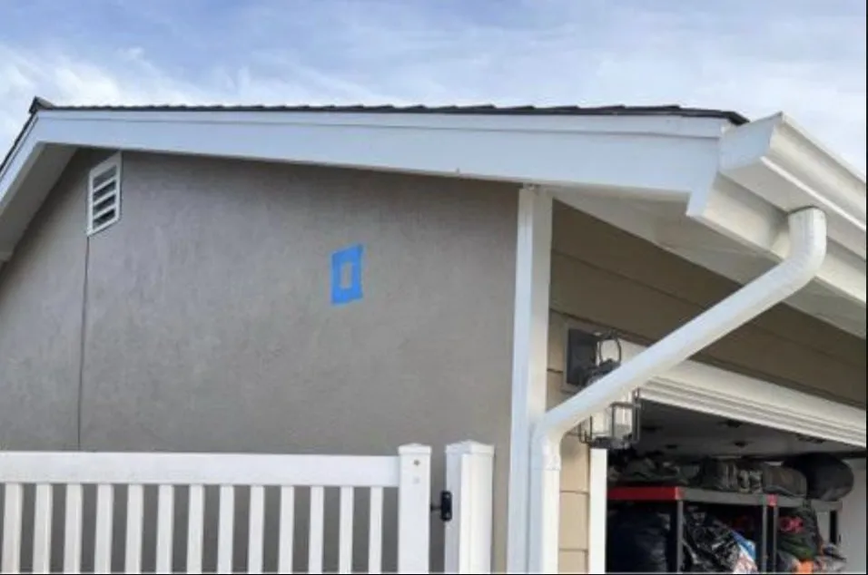 Slide of Ozvia Electric