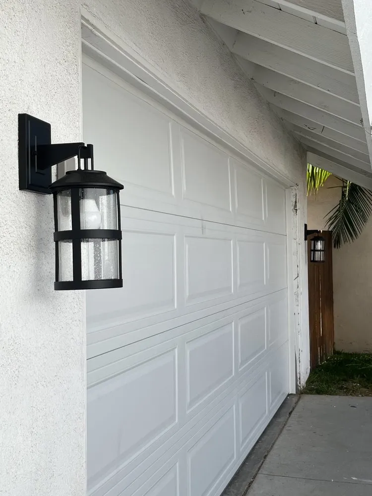 Slide of Ozvia Electric