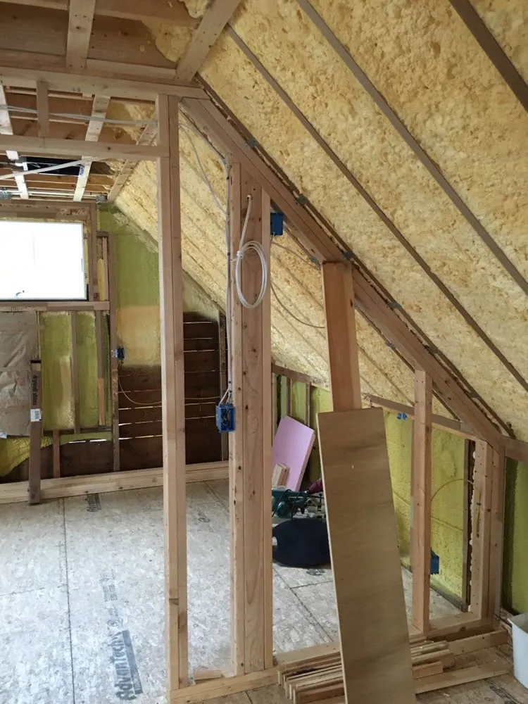 Slide of P & D Electric