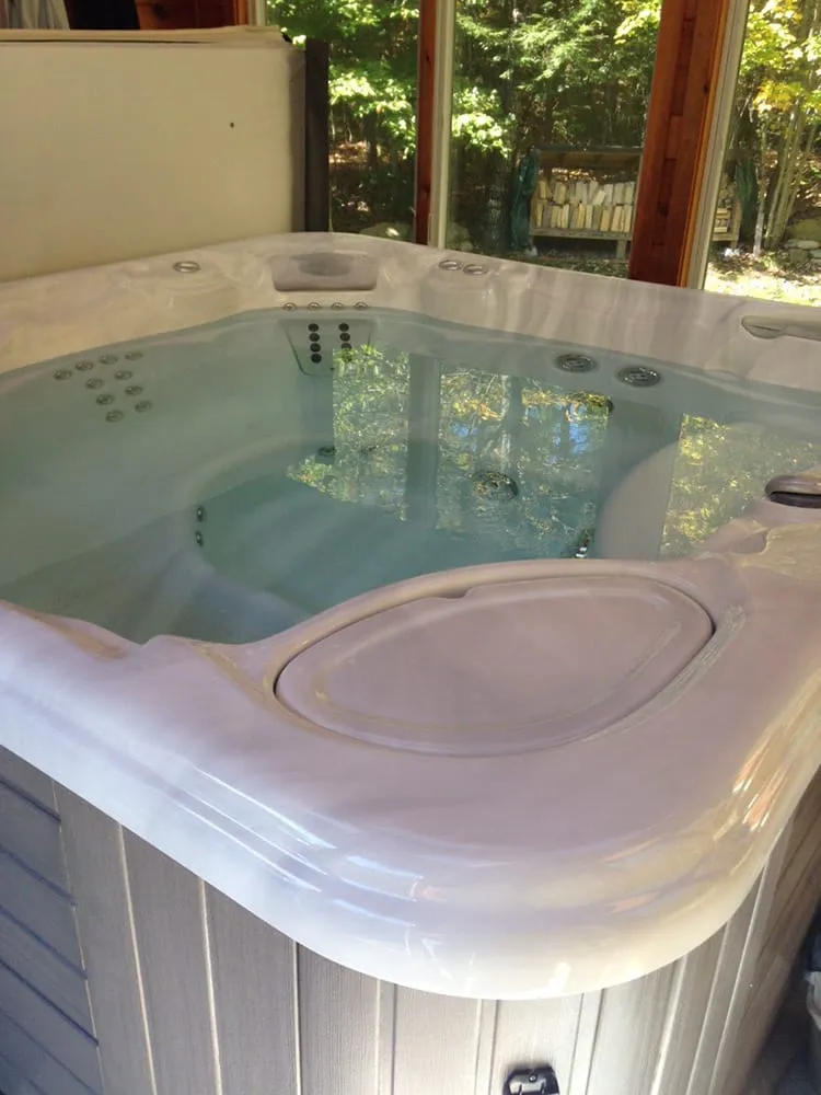 Slide of P & D Electric