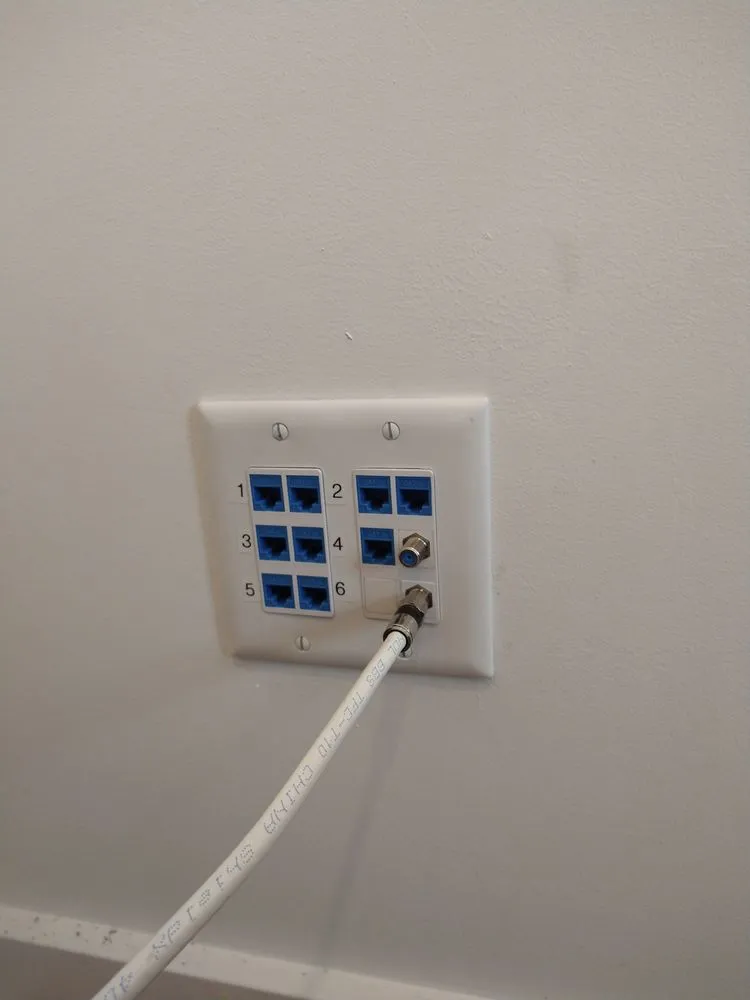 Slide of P & M Electric Services