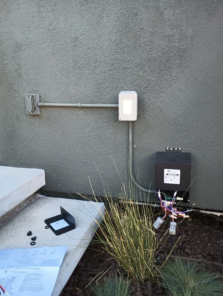 Slide of P & M Electric Services