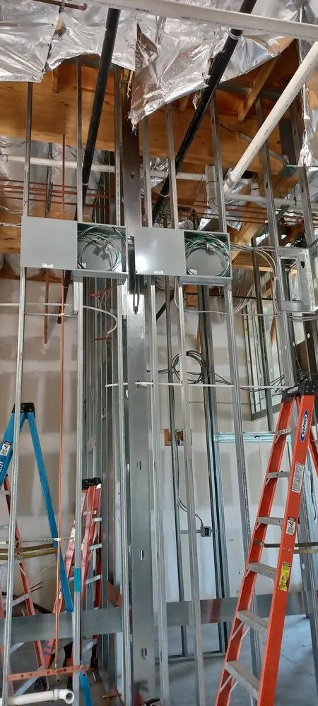 Slide of P & M Electric Services