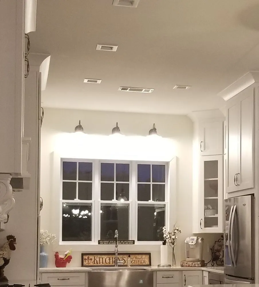 Slide of P & S Electrical