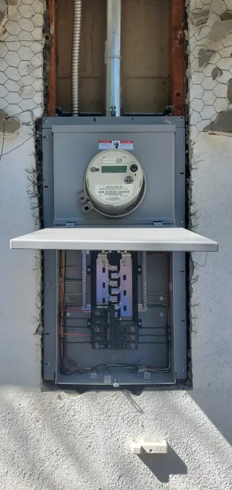 Affordable lighting installation experts serving San Fernando Valley, CA - P Max Electric