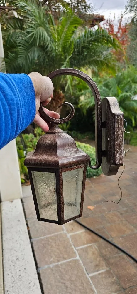 Licensed circuit breaker repair service in San Fernando Valley, CA - P Max Electric