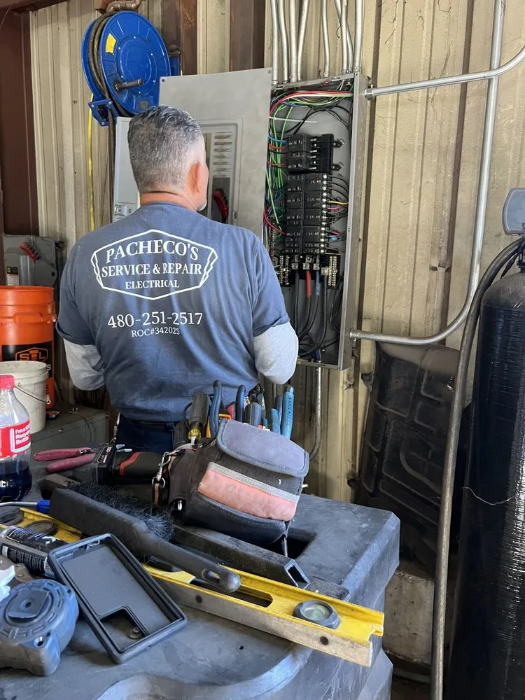 Slide of Pachecos Service & Repair