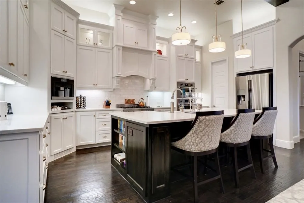Licensed electrician providing panel upgrade in Irvine, CA - Pacific Construction Remodeling