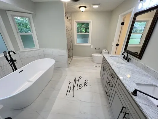 Palacios Home Improvements Logo