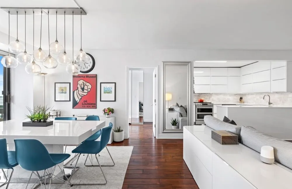 Certified electrician providing wiring installation in , 