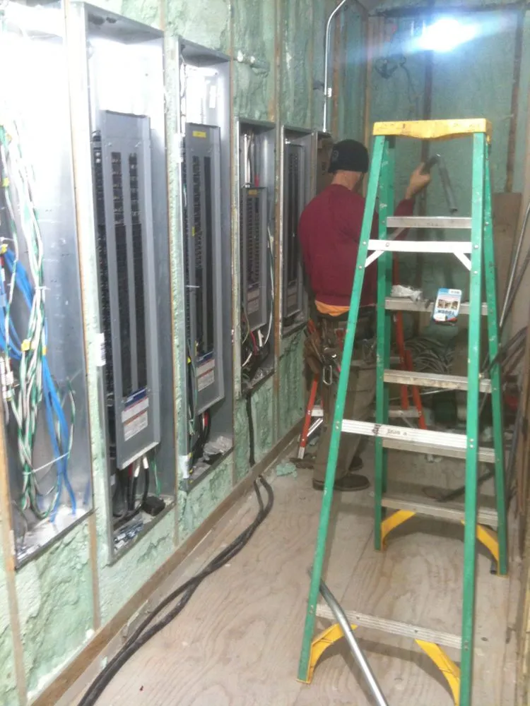 Slide of Palisade Electric