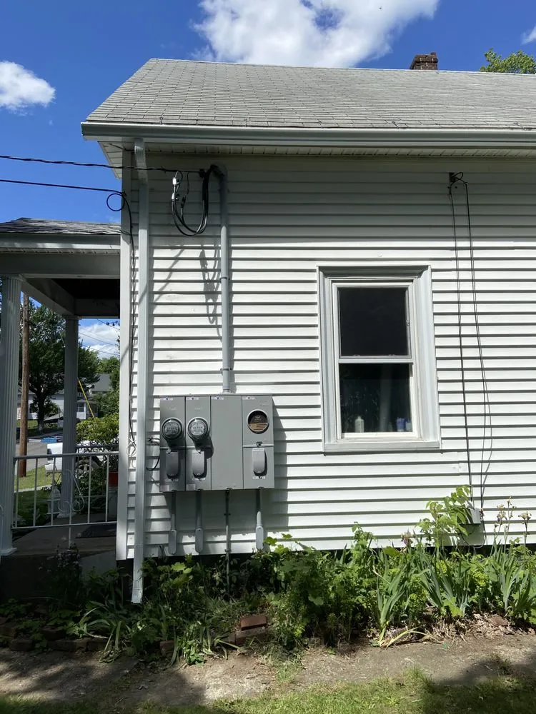 Slide of Paliulis Electric