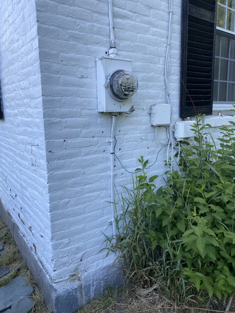 Slide of Paliulis Electric