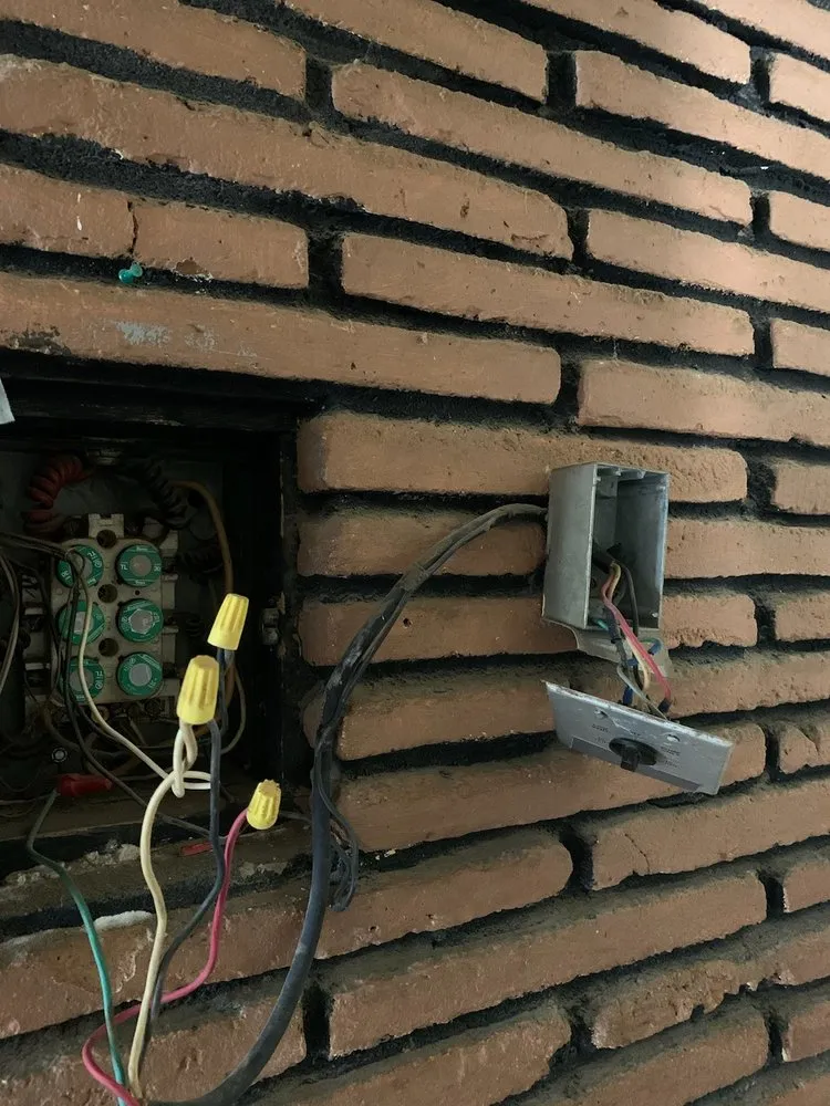 Slide of Palm Electric