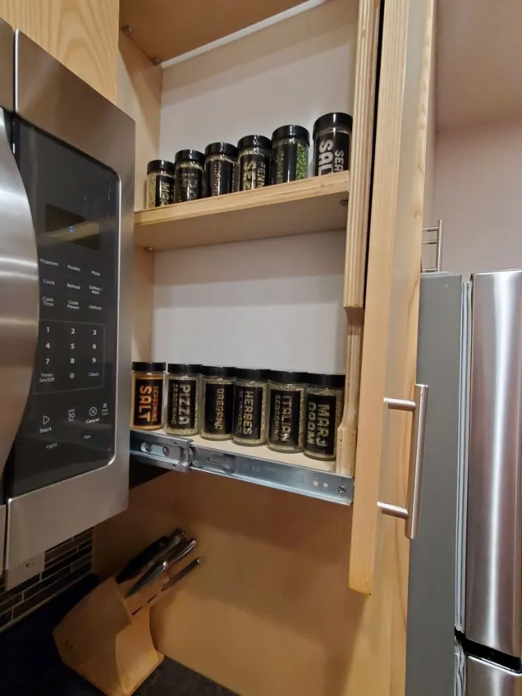 Trusted electrical service for homes in lighting installation,  by 