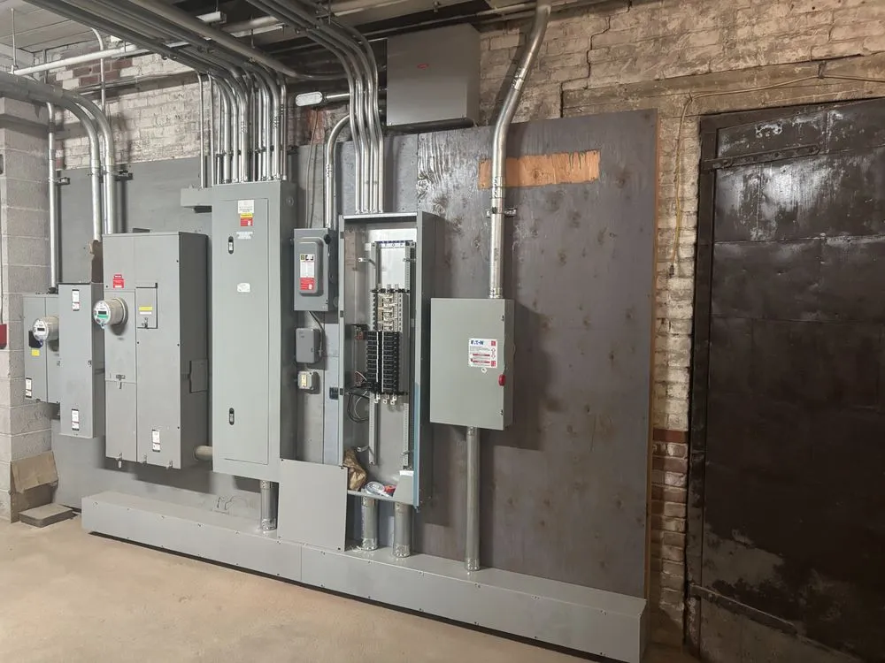 Slide of Palmeri Electric