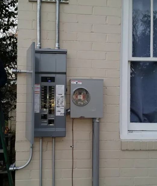 Licensed electrician providing wiring installation in Maurepas, LA - Pals AC & Electrial