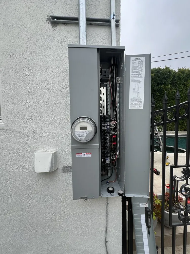 Emergency panel upgrade in San Fernando Valley, CA by Panda Electrical Service