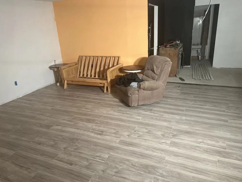 Slide of Papa Can Fix It