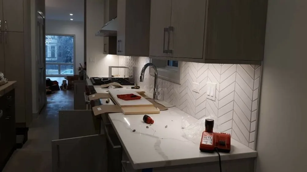 Professional electrician providing lighting installation in , 