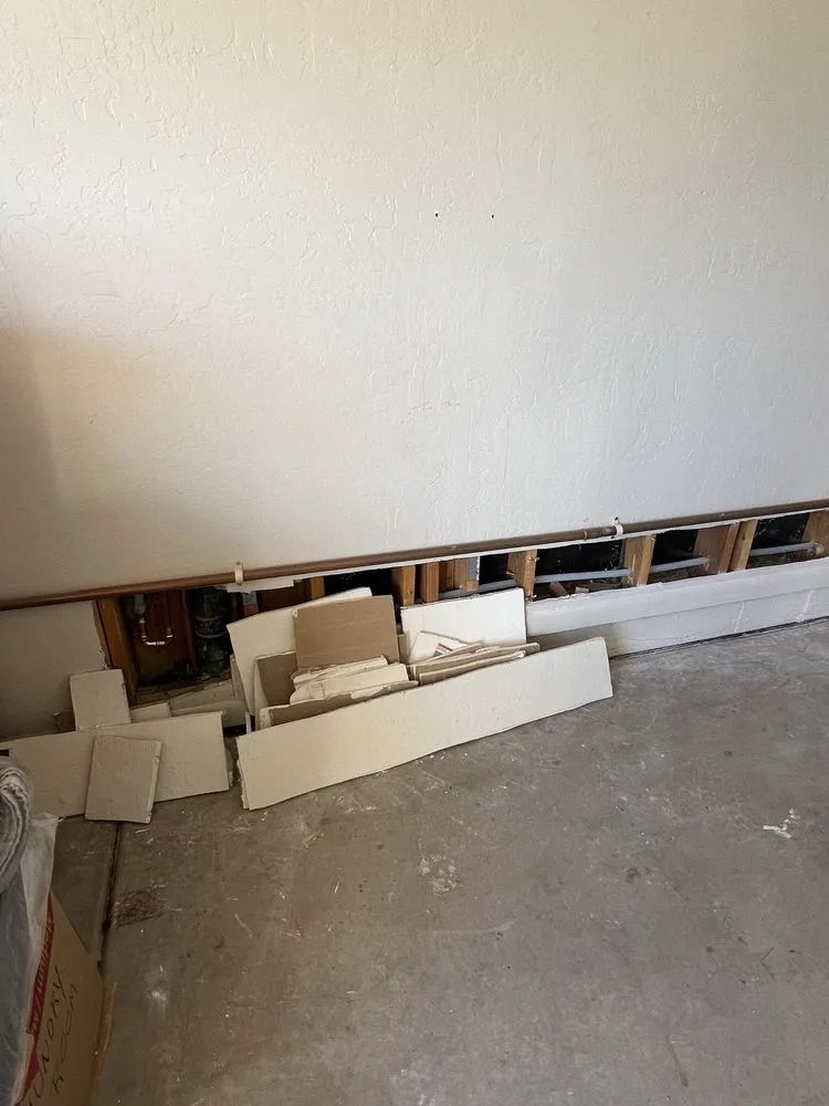 Certified electrician providing outlet and switch repair in Waddell, AZ - Paradise handyman