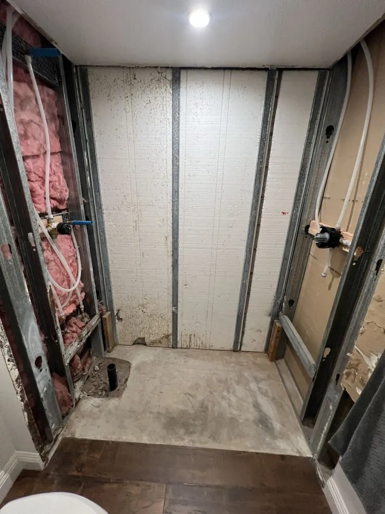 Reliable outlet and switch repair service in Waddell, AZ - Paradise handyman