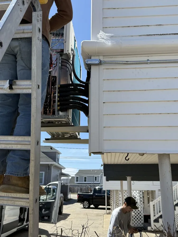 Slide of Paragon Construx