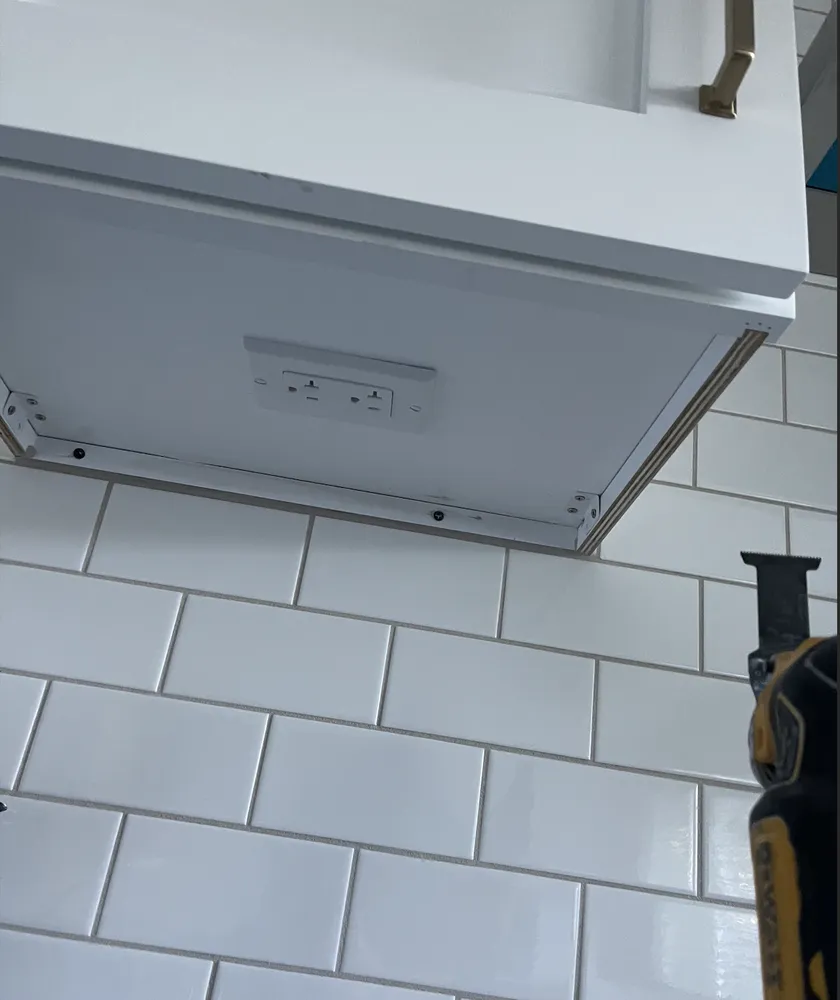 Slide of Paragon Electric