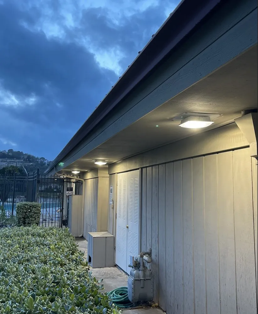 Trusted electrical service for homes in lighting installation,  by 