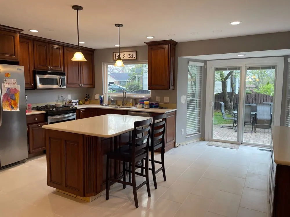 Professional electrical repair service in St. Louis, MO - Paramount Companies