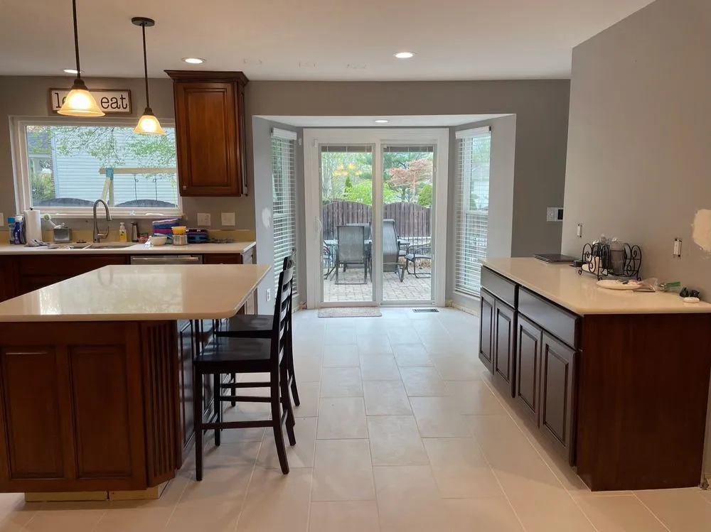 Reliable outlet and switch repair experts serving St. Louis, MO - Paramount Companies