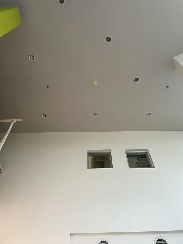 Slide of Paramount Electric