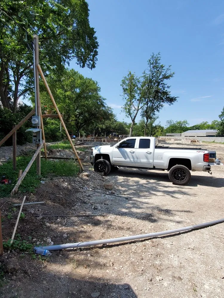 Slide of Paramount Electrical Services