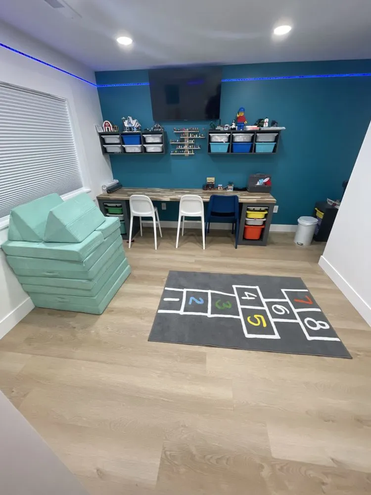 Slide of Parrot Head Construction