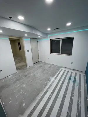 Parrot Head Construction Logo