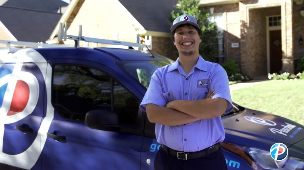 Professional electrician providing wiring installation in , 