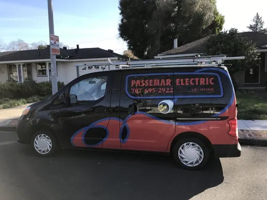 Passemar Electric Logo