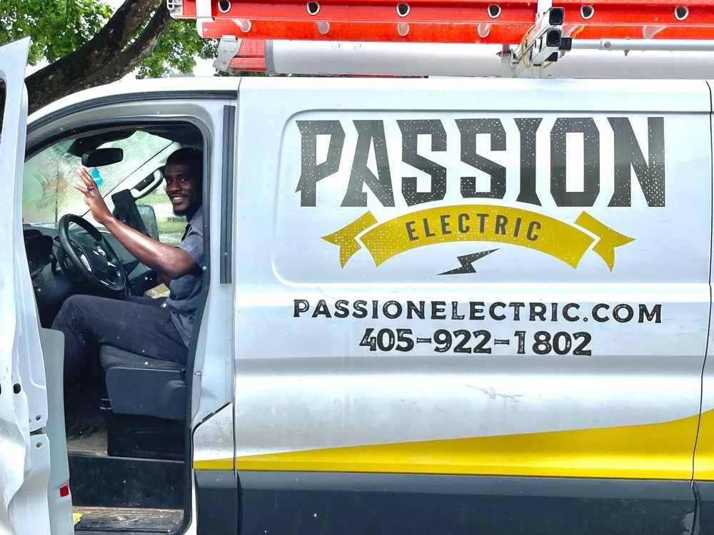 Professional electrician providing electrical repair in ,